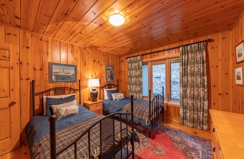 Muskoka Lakes Casa | Lake Rosseau Island Cottage Rental