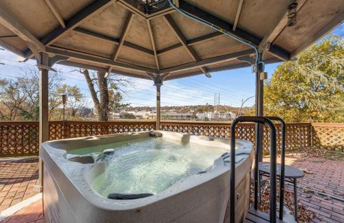 Branson Casa | Lake Shore Landing - For 20