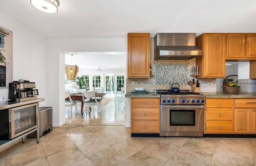 Lake Clarke Shores Casa | Lake Shores Haven - Family Fun! Pool & Hot Tub!