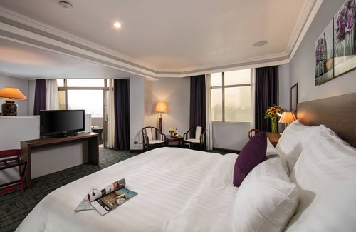 Ngoc Khanh Hotel | Lake Side Hotel