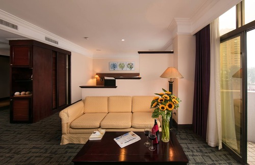 Ngoc Khanh Hotel | Lake Side Hotel