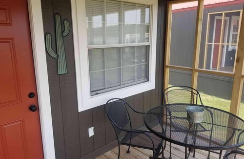 Mead Cabina | Lake Texoma Lakefront Cabin - South of the Border