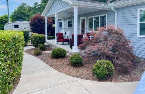 Dandridge Casa | Lake Time Retreat