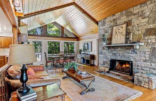 Lake Toxaway Casa | Beautiful Hawk Lodge - La relajación te está llamando ...