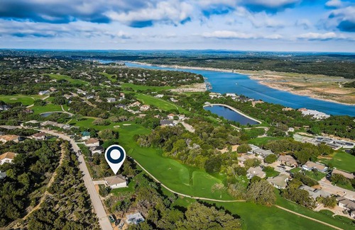 Highland Lake Estates Casa | Lake Travis Escape & Play