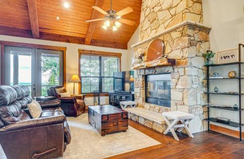 Jonestown Casa | Lake Travis Home Near Marina with Spectacular Views!