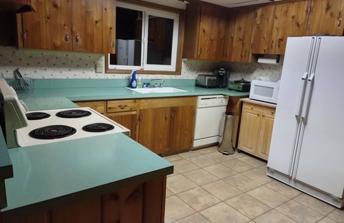 Lake Almanor Country Club Casa | Lake View Cottage in Lake Almanor Country Club!