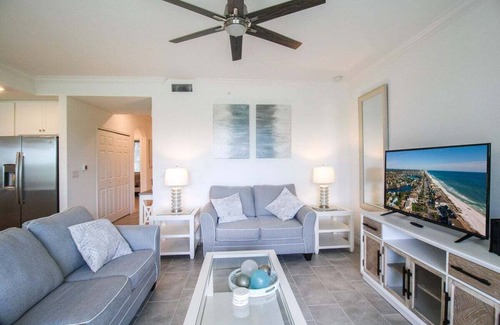 Lakewood Ranch Condominio | Lake view 2/2 condo in Lakewood National Golf Club - Piper On Twelve