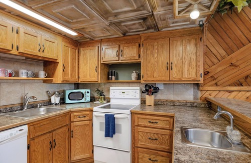 Lampe Chalet De Esquí | Lake View 3 decks, Table Rock Shoreline Community