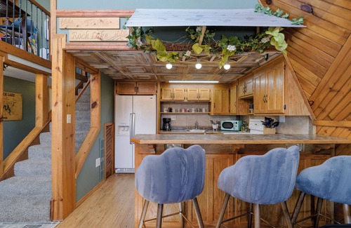 Lampe Chalet De Esquí | Lake View 3 decks, Table Rock Shoreline Community