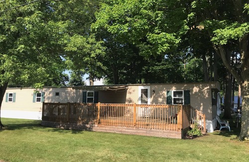 Coldwater Casa | ¡Nuevo en el mercado! ¡Haga muchos recuerdos familiares en Coldwater Lake y en una cómoda cabaña!