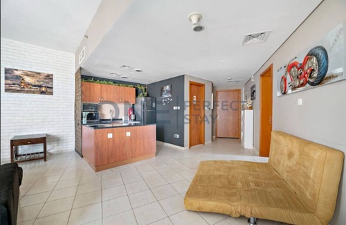 Dubai Production City Apartamento | Lake View | All Bills Included | Fully furnished