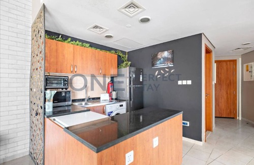 Dubai Production City Apartamento | Lake View | All Bills Included | Fully furnished