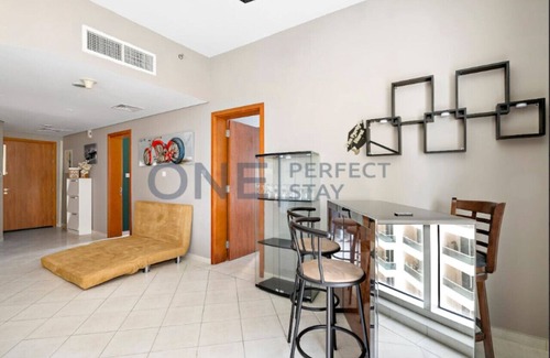 Dubai Production City Apartamento | Lake View | All Bills Included | Fully furnished