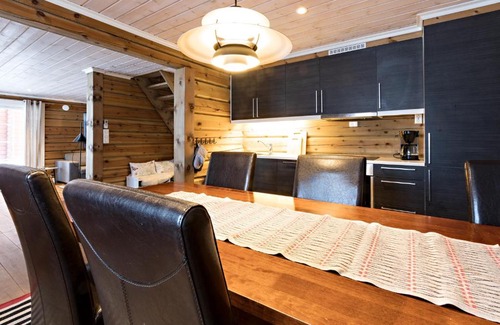 Sykkylven Apartamento | Lake View Apartment 4 bedrooms and 2 bathrooms
