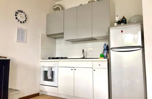 Sala Comacina Apartamento | Vista al lago Precioso apartamento de tres habitaciones con jardín y piscina. Lago de Como