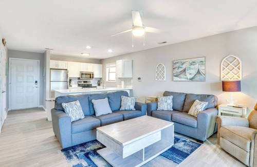 Lake of the Ozarks Apartamento | Lake View & Boat Slip: Osage Beach Retreat!