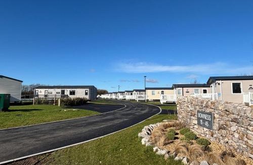 Flookburgh Otro | Lake View Caravan - Haven Lakeland