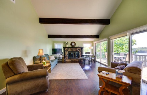 Osage Beach Casa | Lake-View Home at Margaritaville Resort!
