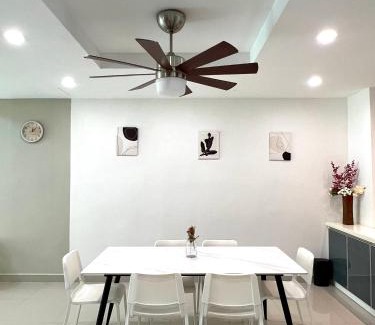 Puchong Casa | Lake-view House with Natural Vibes