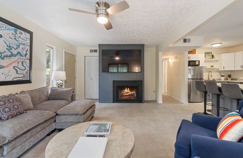Bronston Condominio | Lake View Links- Your Lake and Golf Retreat