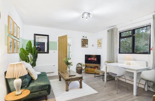 East Grinstead Apartamento | Lake View Lodge & Outdoor Bath
