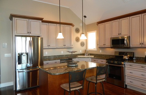 Charlevoix Casa | Suite de lujo con vista al lago ~ Downtown Charlevoix Marina District