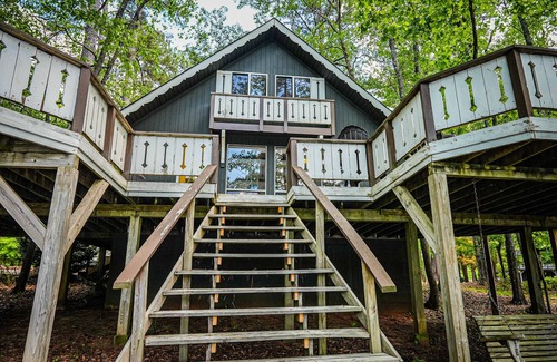 Pine Mountain Chalet De Esquí | Lake View Paradise less than 1 mile from Callaway Gardens!!