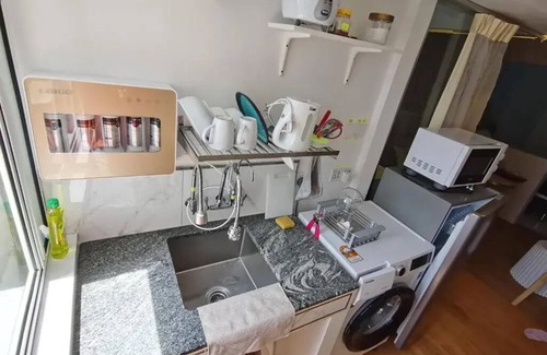 Desa Pandan Condominio | Lake View Suite
