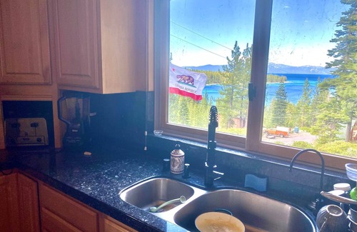 Meeks Bay Casa | Lake Views - Walking Distance to Beach - West Shore Chalet