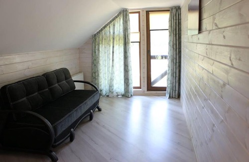 Hvozdiv Casa | Lake Village 12