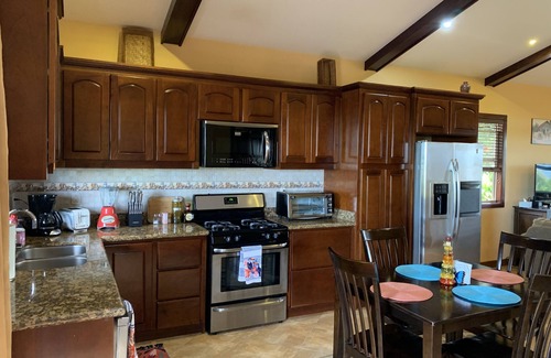 Tierras Morenas Casa | Lake & Volcano Views! 3 Bedroom, 2 1/2 Bath, Full Home - 10% 7 Day Discount