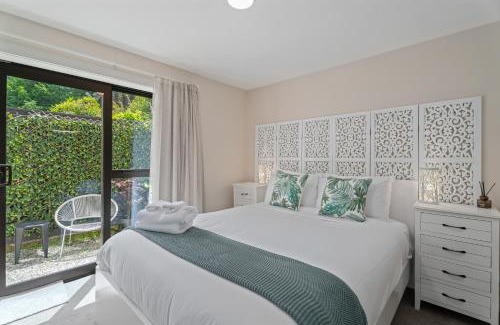 Sunshine Bay Apartamento | Lake Wakatipu & Mountain Views, 5min Drive To Downtown