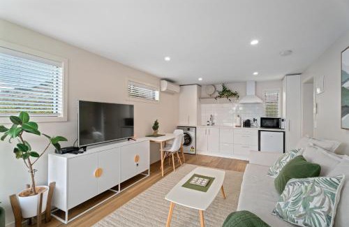 Sunshine Bay Apartamento | Lake Wakatipu & Mountain Views, 5min Drive To Downtown