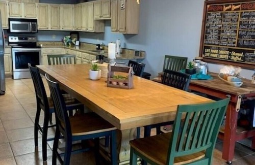 Lineville Casa | Pinewood Lake Wedowee Retreat