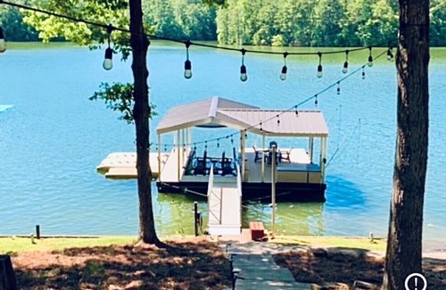 Lineville Casa | Pinewood Lake Wedowee Retreat