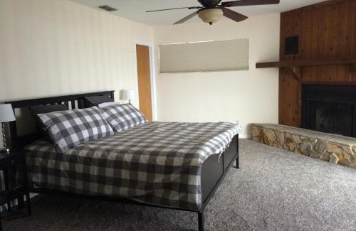 Auburndale Casa | Lake Whistler Hideaway