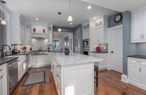 West Alton Casa | Lake Winnipesauke compound sleeps 22 in13 bedrooms stunning sunset views