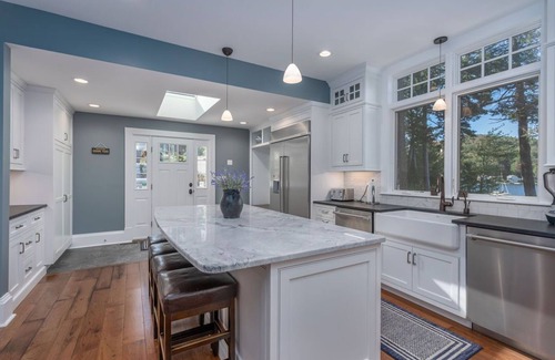 West Alton Casa | Lake Winnipesauke compound sleeps 22 in13 bedrooms stunning sunset views