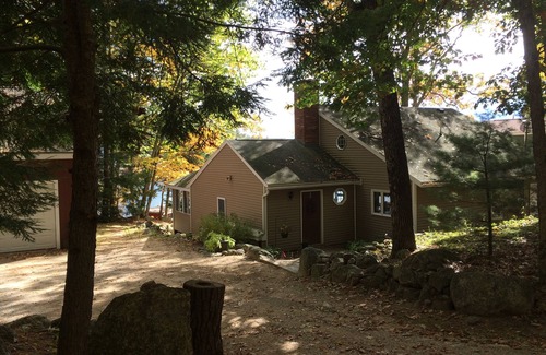 Meredith Casa | Lake Winnisquam lake front beach