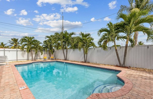 Palm Beach - West Palm Beach Apartamento | Lake Worth Beach Apartment 1 Bedroom Apts by Redawning