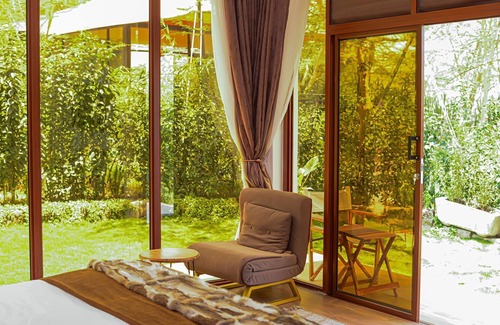 Gilgil Hotel | LakeElementaita Manor