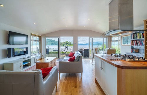 Bowness-on-Windermere Chalet De Esquí | Lakefront Lodge with direct lake access - Fallbarrow Park, Bowness