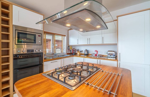 Bowness-on-Windermere Chalet De Esquí | Lakefront Lodge with direct lake access - Fallbarrow Park, Bowness