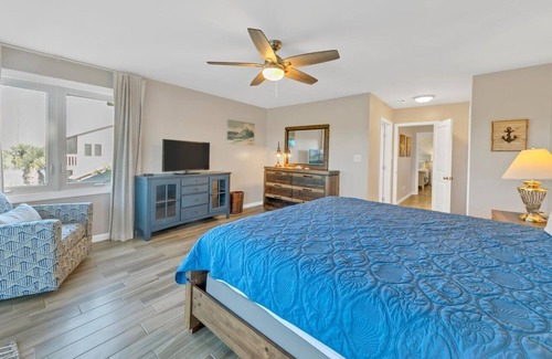 Miramar Beach Cabaña | Lakefront 226 3 Bedroom Condo by Redawning