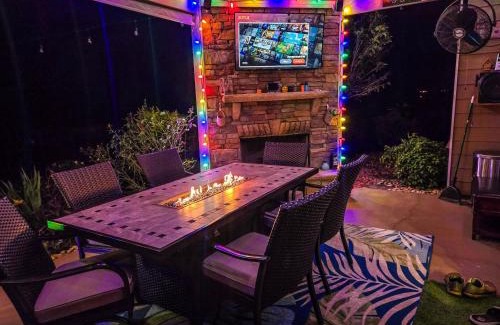 Upatoi Casa | Lakefront 6BR house with Pool, Game Room & Private Pier