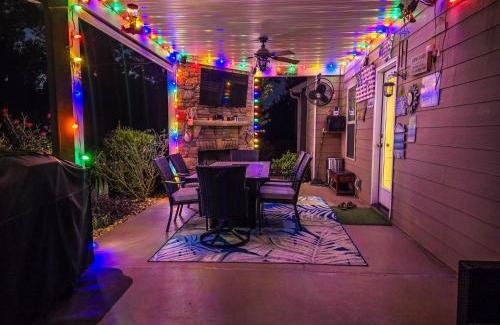 Upatoi Casa | Lakefront 6BR house with Pool, Game Room & Private Pier