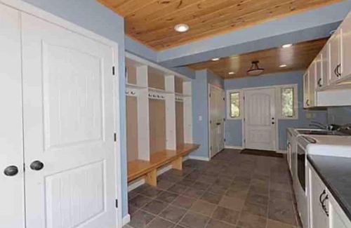 Schroon Lake Casa | Lakefront All Season Chalet with 100’ of sandy beach
