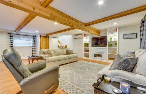 Scranton Casa | Lakefront Arkansas Abode - Deck, Grill and Fire Pit