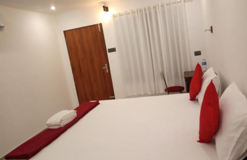Kuzhuppilly Cama Y Desayuno | Lakefront Beach Homes